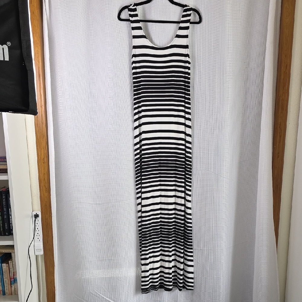 Ultra Sexy with Heels Black and White Striped Sleeveless Very Long Maxi Dress